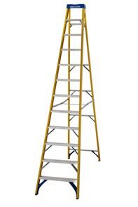 Glasfiberstege, höjd 3340 mm, 12 steg med platform Glasfiberstege, höjd 3340 mm, 12 steg med platform