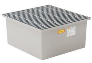 Skyddsbassäng för golv, med glasfiber gallerdurk, LxBxH 850x850x390 mm Skyddsbassäng för golv, med glasfiber gallerdurk, LxBxH 850x850x390 mm