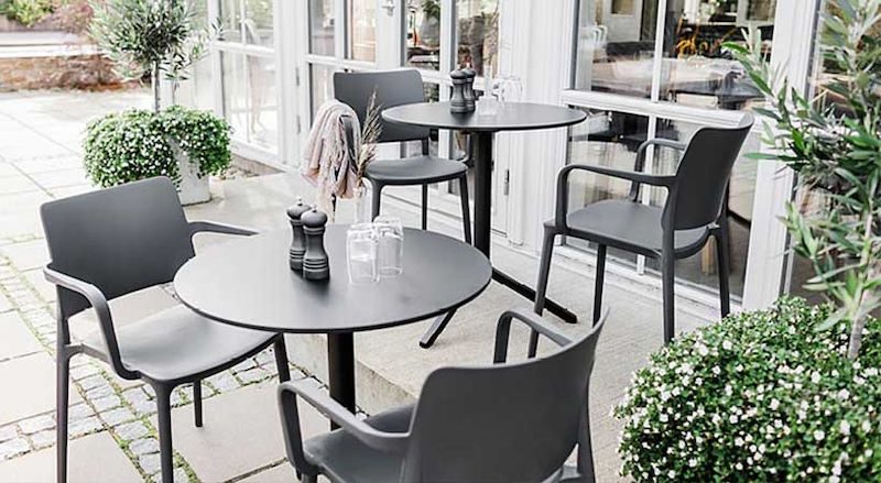 Näin luot työpaikalle ihanan ulkokattauksen