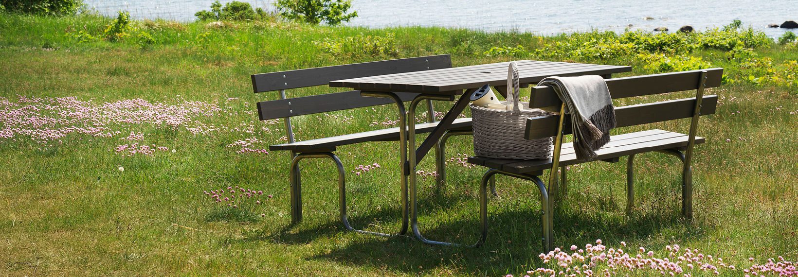 Picknickbord med plats för alla