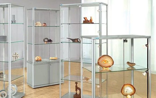 Glasmontrer & Glasskabe