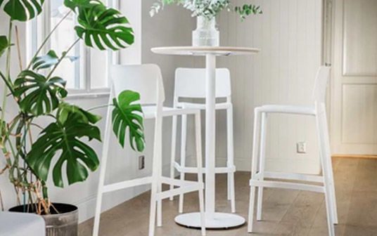 Visa produkter i kategori Ståbord & Barbord Ståbord & Barbord