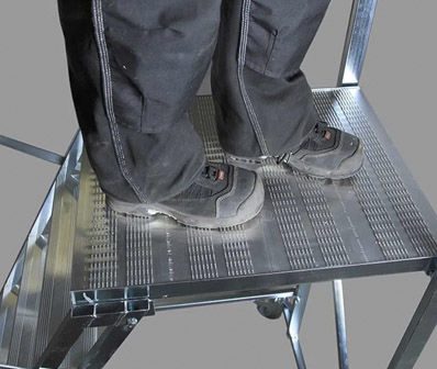 Arbetsplattformar & Rullställningar