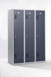 Omklædningsskab med skillevæg Amsterdam, 3 sektioner, lysegrå / basaltgrå, bredde 1200 mm