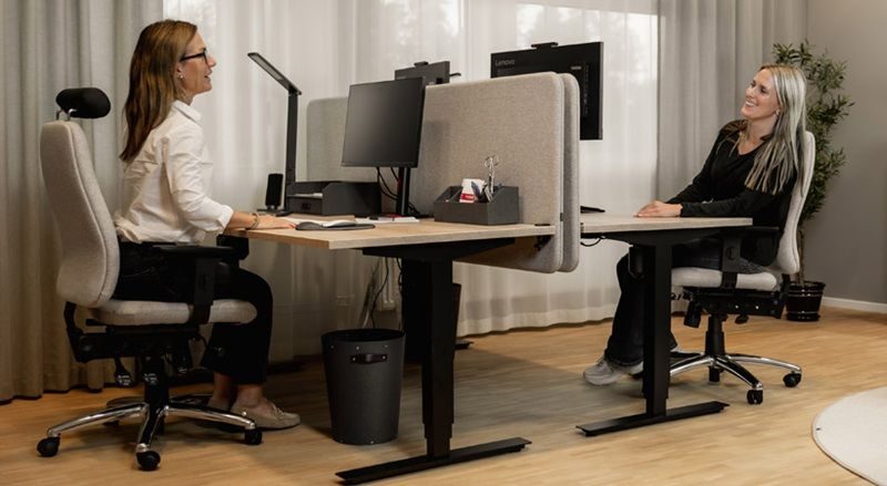 Gerdmans kalustaa: Modernit monitilatoimistot