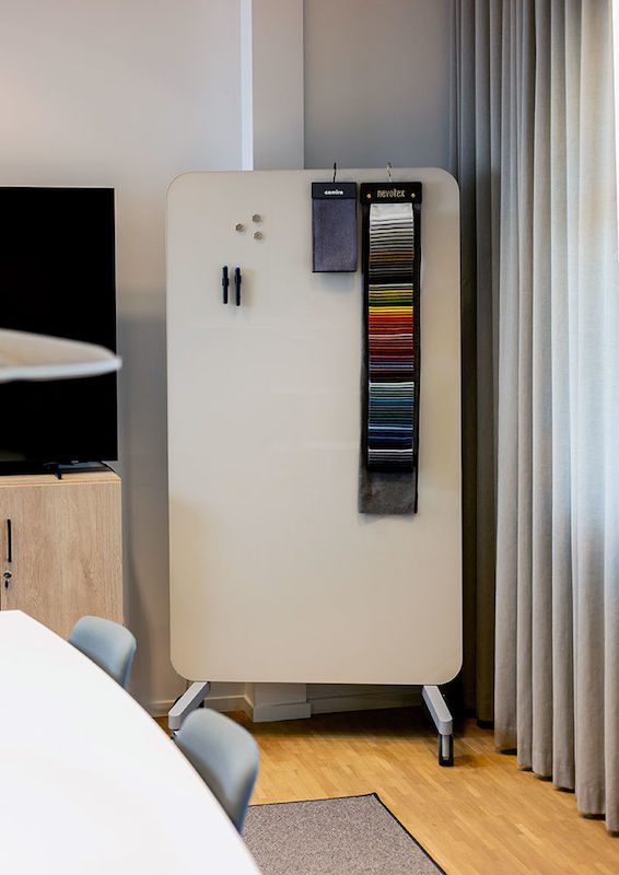 Whiteboard glass Lintex Mood fabric mobile